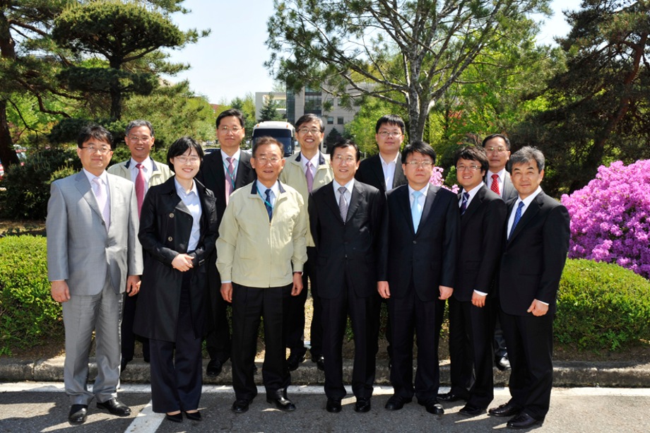 국회 지식경제위원회 수석전문위원 내방 이미지